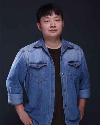 男女积极桶积极网站器乐表演部部主任